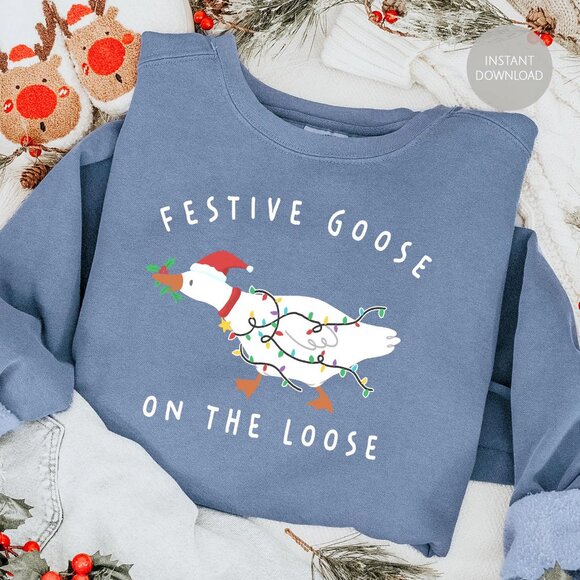 Funny Christmas Goose Shirt, Festive Goose on the Loose, Merry Christmas 141 - Picture 1 of 5